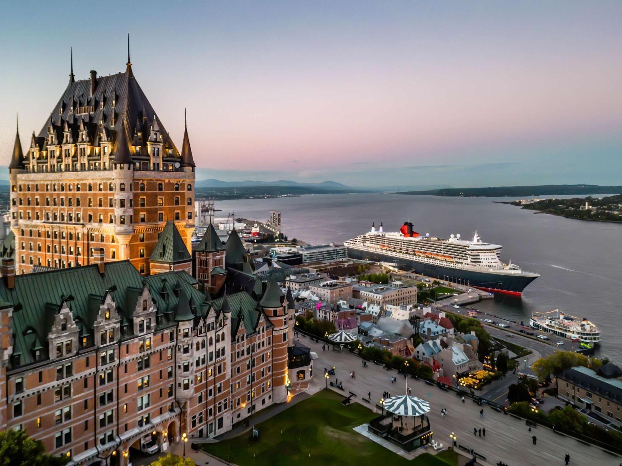 فندق فيرمونت لو شاتو فرونتناك مدينة كويبيك المظهر الخارجي الصورة The port of Quebec City